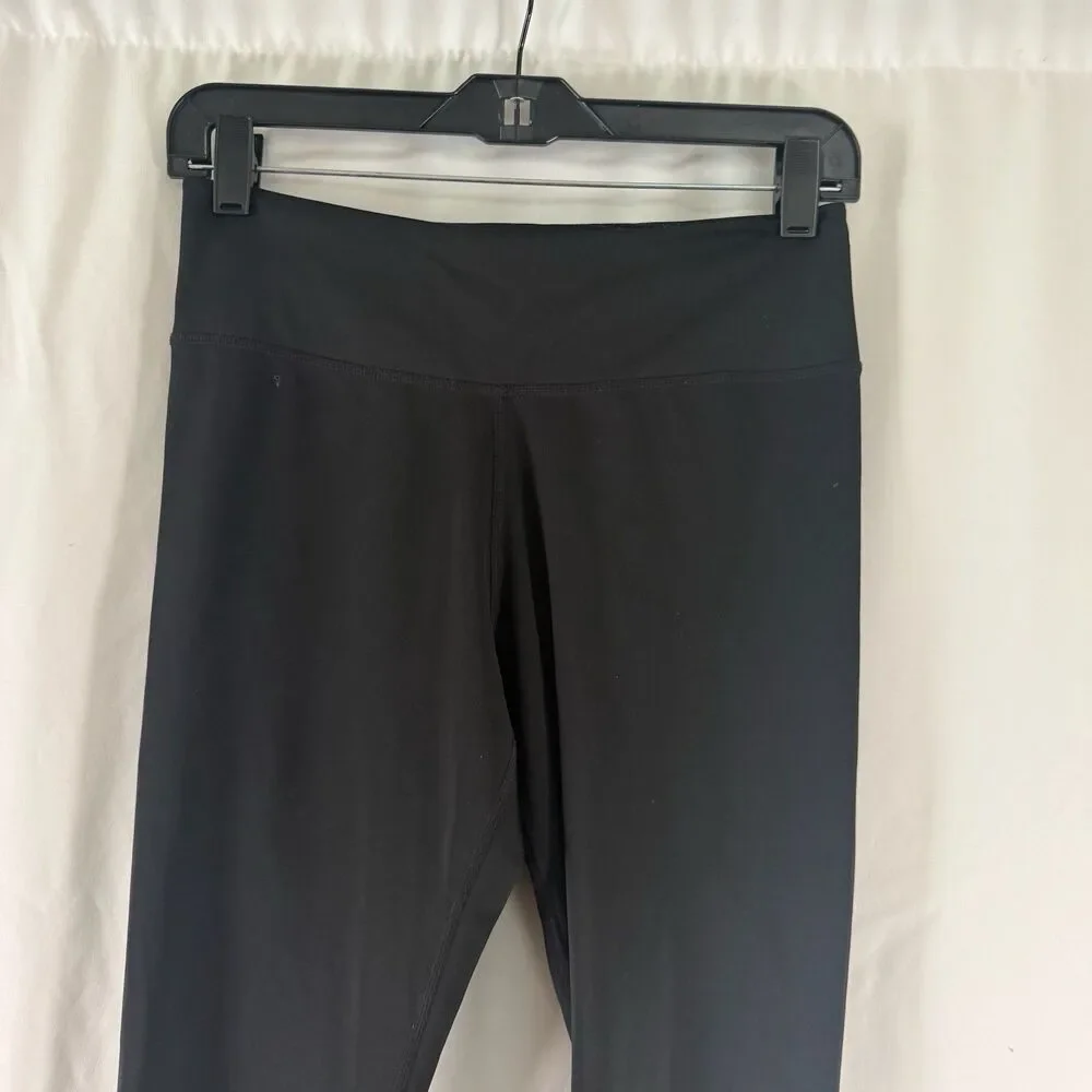 Nike Leggings Women's Medium Black Graphic Print Swoosh Pull On 25.5